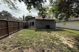 9130 Autumn Harvest Dr, Houston, TX 77064 - Photo 19