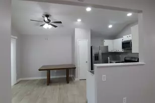 9130 Autumn Harvest Dr, Houston, TX 77064 - Photo 5