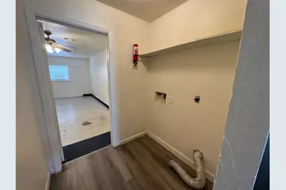 733 Pine Avenue, Prairie View, TX 77445 - Photo 9