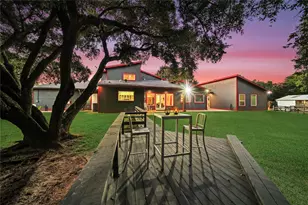 2531 S Cherry St, Tomball, TX 77375 - Photo 3