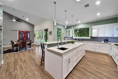 2531 S Cherry Street, Tomball, TX 77375 - Photo 7