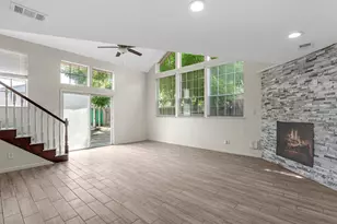 5747 Fontenelle Dr, Houston, TX 77035 - Photo 9