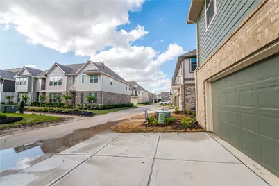 9503 Towne Lake Parkway, Cypress, TX 77433 - Photo 43