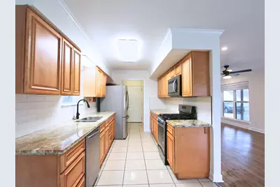 3810 Bonita Lane, La Porte, TX 77571 - Photo 7