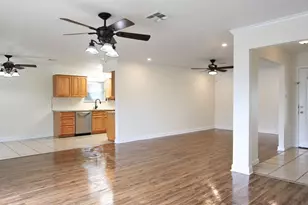 3810 Bonita Ln, La Porte, TX 77571 - Photo 5