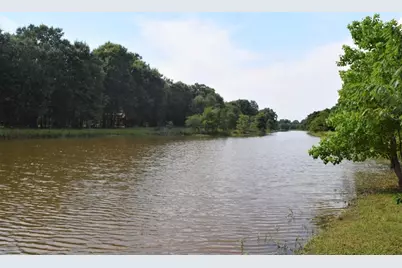 478 Center Drive, Cleveland, TX 77327 - Photo 9