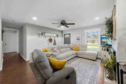 431 Corydon Drive, Houston, TX 77336 - Photo 7