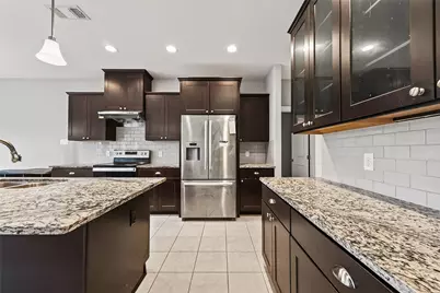 22519 Chenango Lake Drive, Angleton, TX 77515 - Photo 23