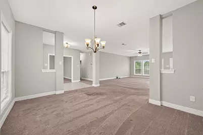 22519 Chenango Lake Drive, Angleton, TX 77515 - Photo 7