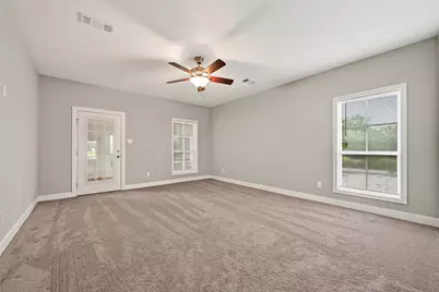 22519 Chenango Lake Drive, Angleton, TX 77515 - Photo 33
