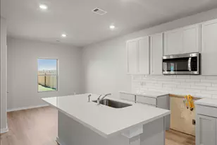 2910 Wind Cave Ln, Rosharon, TX 77583 - Photo 5