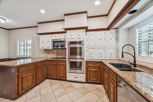 18327 E Forest Elms Dr, Spring, TX 77388 - Photo 9