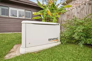 18327 E Forest Elms Dr, Spring, TX 77388 - Photo 29