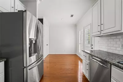 1739 French Village Drive, Houston, TX 77055 - Photo 9