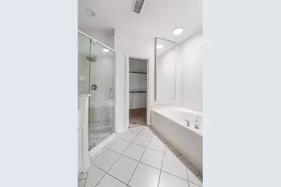 1739 French Village Drive, Houston, TX 77055 - Photo 15