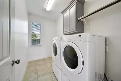 11030 Sarah Bluff Lane, Cypress, TX 77433 - Photo 43