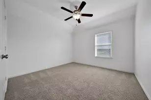 11030 Sarah Bluff Ln, Cypress, TX 77433 - Photo 41