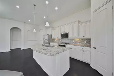 11030 Sarah Bluff Lane, Cypress, TX 77433 - Photo 13