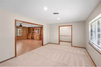 1815 Droxford Drive, Houston, TX 77008 - Photo 15