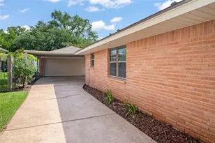 1815 Droxford Dr, Houston, TX 77008 - Photo 5