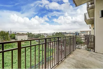 4820 Caroline Street #404, Houston, TX 77004 - Photo 17