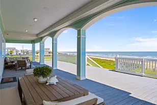 3244 Gulf Castle Dr, Crystal Beach, TX 77650 - Photo 11