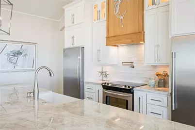 3244 Gulf Castle Drive, Crystal Beach, TX 77650 - Photo 31