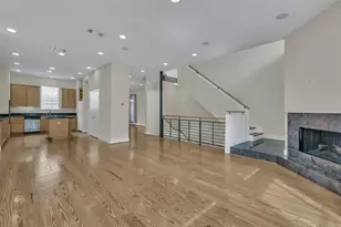 1503 California St, Houston, TX 77006 - Photo 5