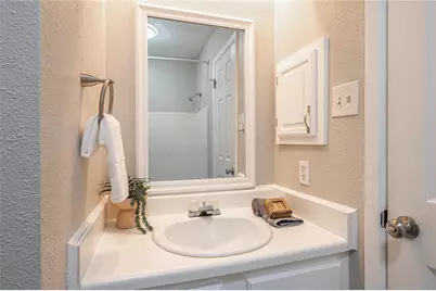 17602 Heritage Bay Drive, Webster, TX 77598 - Photo 19