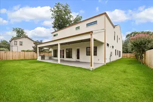 316 W 30th St, Houston, TX 77018 - Photo 27