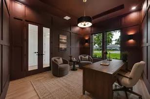 316 W 30th St, Houston, TX 77018 - Photo 11