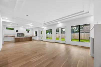 316 W 30th Street, Houston, TX 77018 - Photo 7