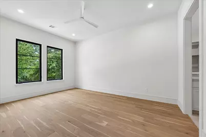 316 W 30th Street, Houston, TX 77018 - Photo 23