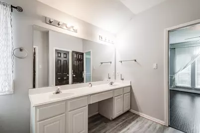 27133 Kings Manor Drive S, Kingwood, TX 77339 - Photo 17