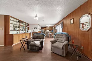 2510 Sunnycrest Dr, Texas City, TX 77590 - Photo 13