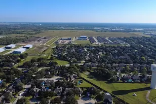 16039 Surrey Woods Dr, Friendswood, TX 77546 - Photo 23