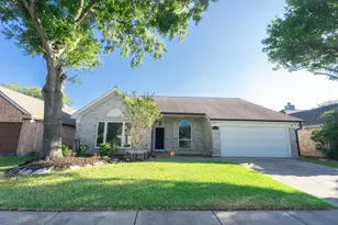 16039 Surrey Woods Dr, Friendswood, TX 77546 - Photo 25