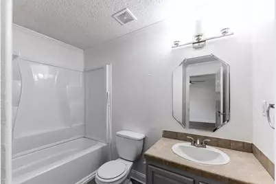 114 Varsity Circle, Huntsville, TX 77340 - Photo 15
