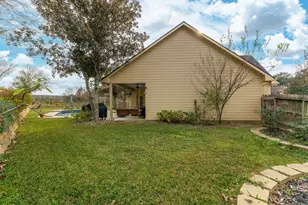 2709 Chase St, Brenham, TX 77833 - Photo 37