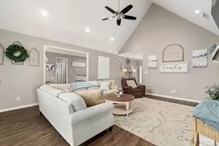 2709 Chase St, Brenham, TX 77833 - Photo 9