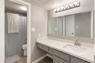 2121 Hepburn St, Houston, TX 77054 - Photo 3