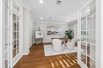 4 E Eden Elm Circle, The Woodlands, TX 77381 - Photo 9