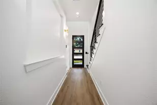 2107 Esther Dr, Houston, TX 77088 - Photo 9