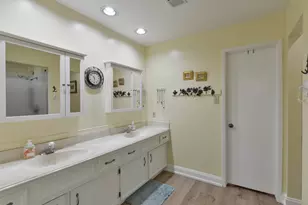 3114 Falling Brook Dr, Kingwood, TX 77345 - Photo 15