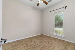 2918 Abbey Field Dr, Pearland, TX 77584 - Photo 17
