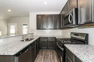 5122 Hector Gustavo Dr, Rosharon, TX 77583 - Photo 7