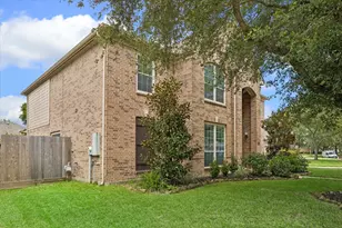 2906 Summer Cape Ct, League City, TX 77573 - Photo 3