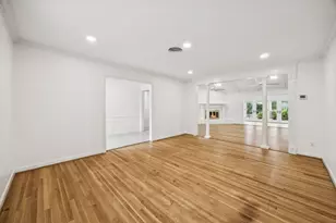 10103 Pine Forest Rd, Houston, TX 77042 - Photo 5