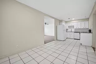 6705 Thornwall St, Houston, TX 77092 - Photo 15