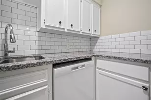 6705 Thornwall St, Houston, TX 77092 - Photo 21